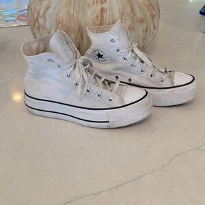 Converse high top platform, white size 6
